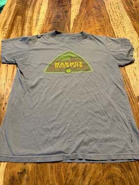 Marmot Mountain 1974 Graphic Organic Cotton T-Shirt Mens Medium